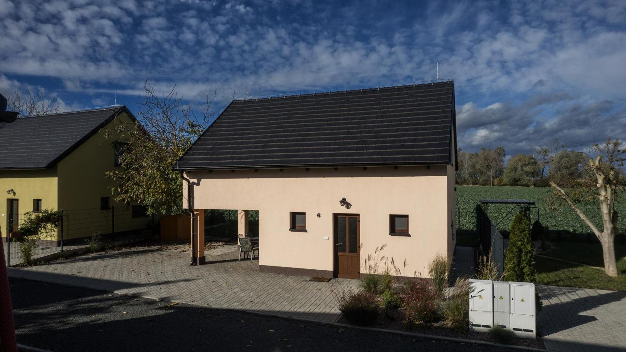 Rekreacni Dum U Jezer, Milovice 6 Milovice (South Moravian) Exterior foto